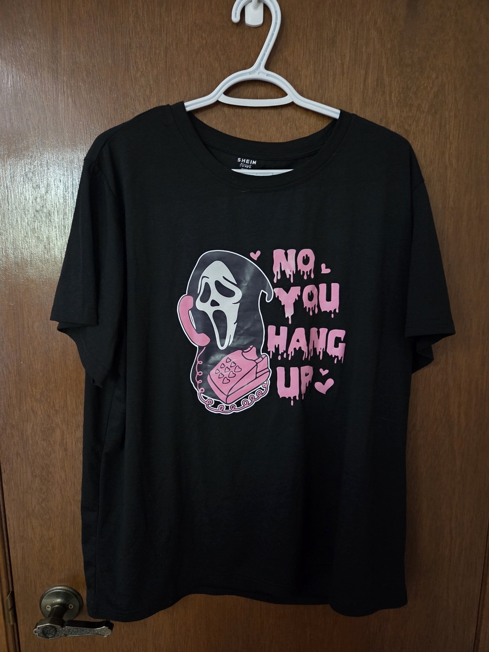 SHEIN Plus Size Ghost Face Black and Pink Graphic Tee